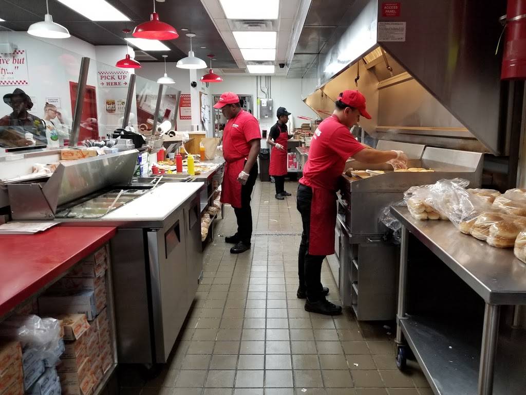 Five Guys | meal takeaway | 284 7th Ave, Brooklyn, NY 11215, USA | 7184999380 OR +1 718-499-9380