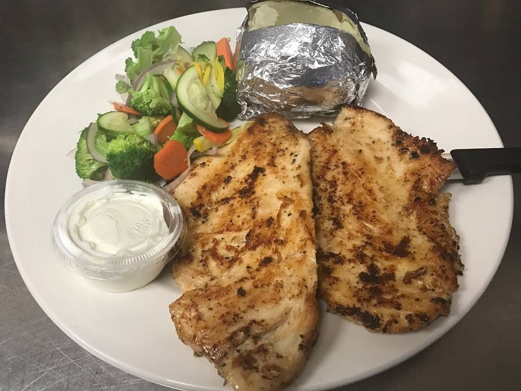 Noris Restaurant | restaurant | 963 W Midland Rd, Auburn, MI 48611, USA | 9892663285 OR +1 989-266-3285