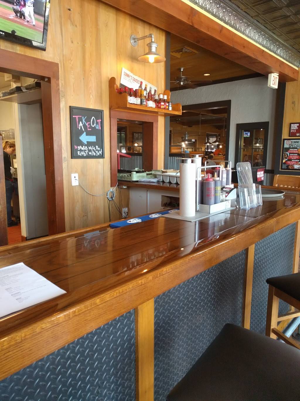 Sonnys BBQ | restaurant | 1701 Norman Dr, Valdosta, GA 31601, USA | 2292418090 OR +1 229-241-8090