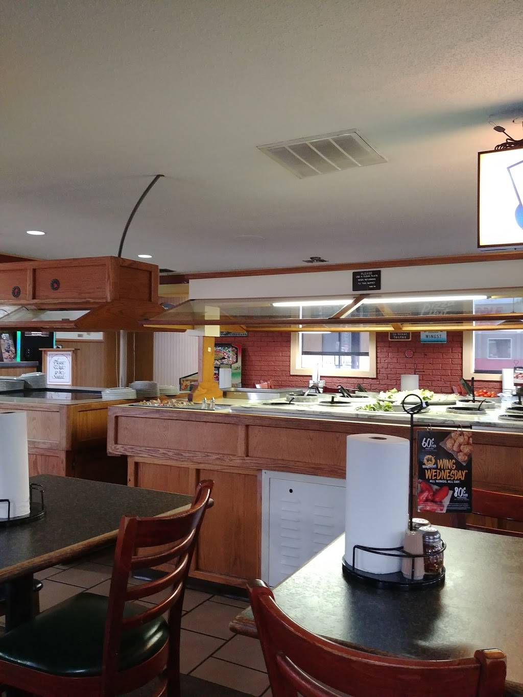 Pizza Hut | meal takeaway | 1113 W, Business 60, Dexter, MO 63841, USA | 5736245333 OR +1 573-624-5333