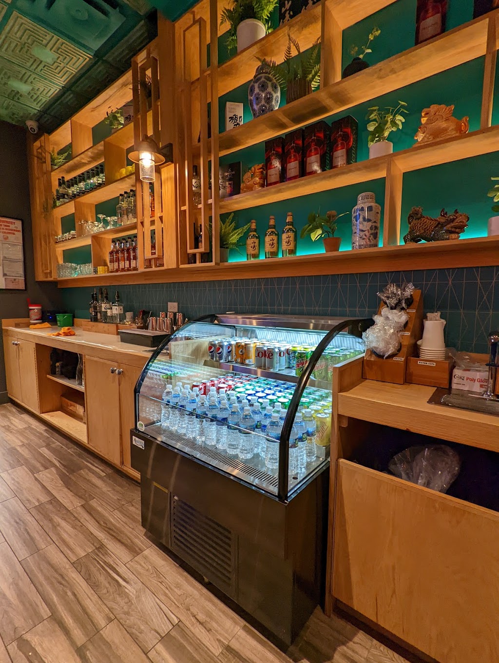 Lowcountry Chinatown | restaurant | 2359 S Wentworth Ave, Chicago, IL 60616, USA | 3129007770 OR +1 312-900-7770