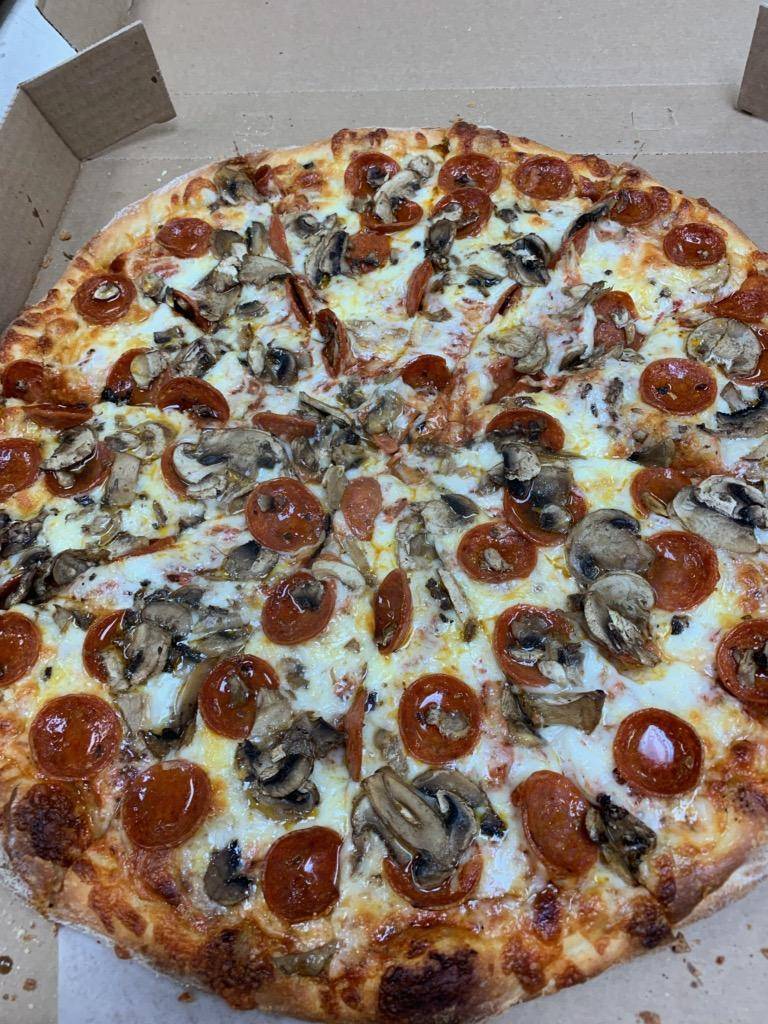 Veltres Pizza | restaurant | 1268 Brinton Rd, Pittsburgh, PA 15221, USA | 4122713244 OR +1 412-271-3244