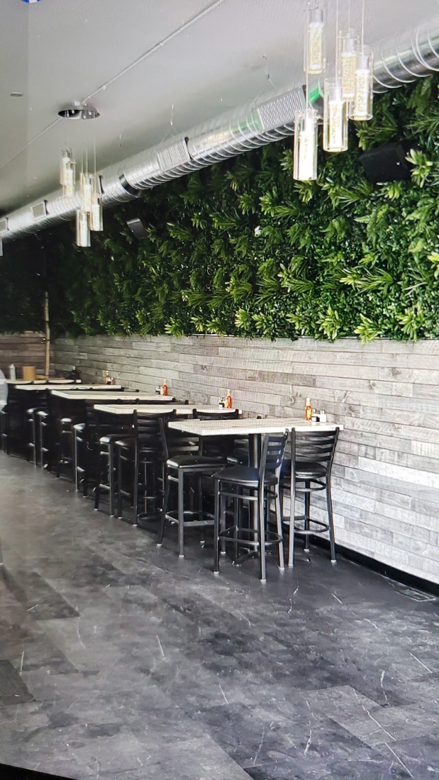 Margo Margo | restaurant | 208 N Main St, St Charles, MO 63301, USA | 6367573026 OR +1 636-757-3026