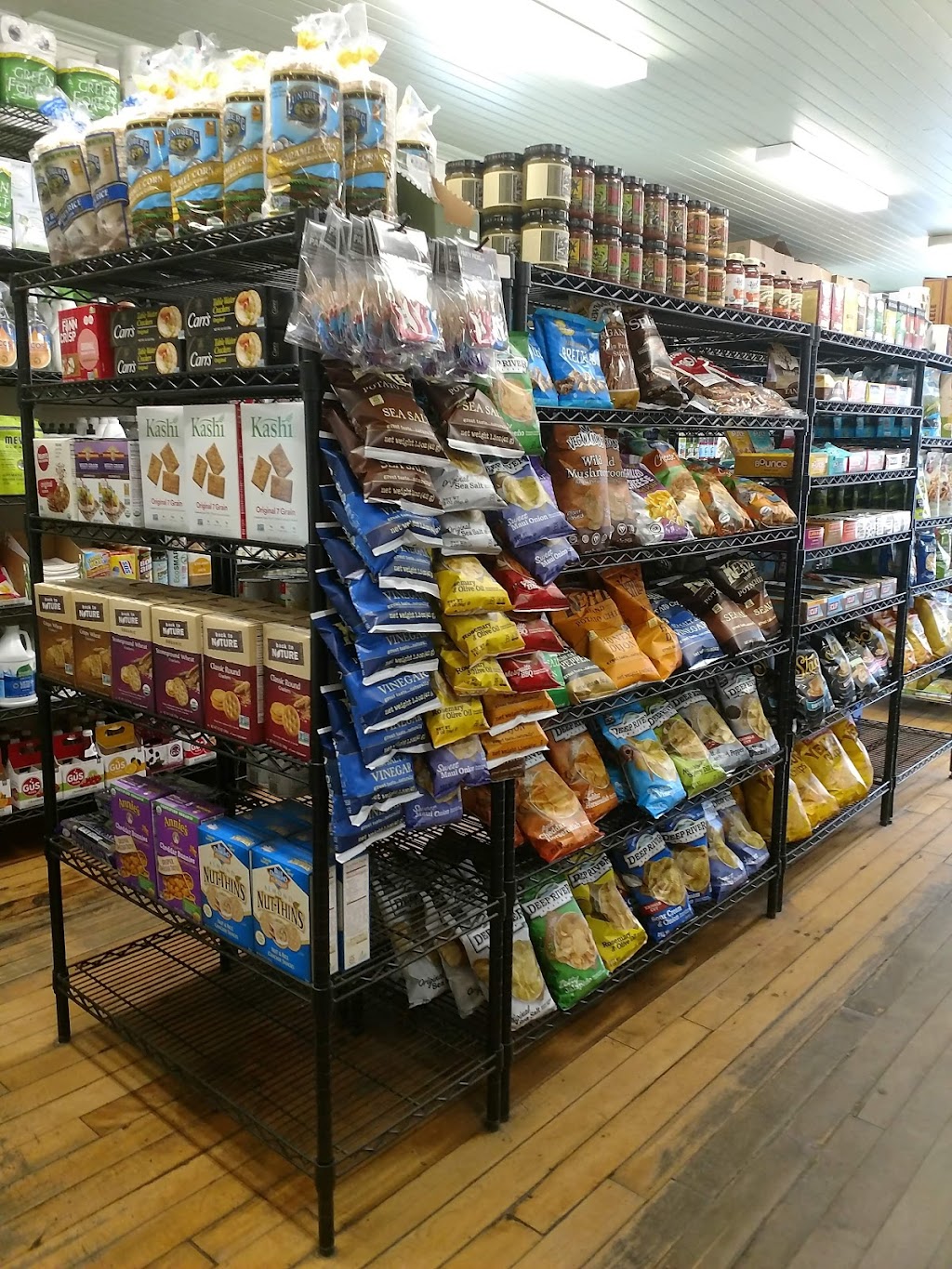 Cushman Market & Cafe | cafe | 491 Pine St, Amherst, MA 01002, USA | 4135490100 OR +1 413-549-0100