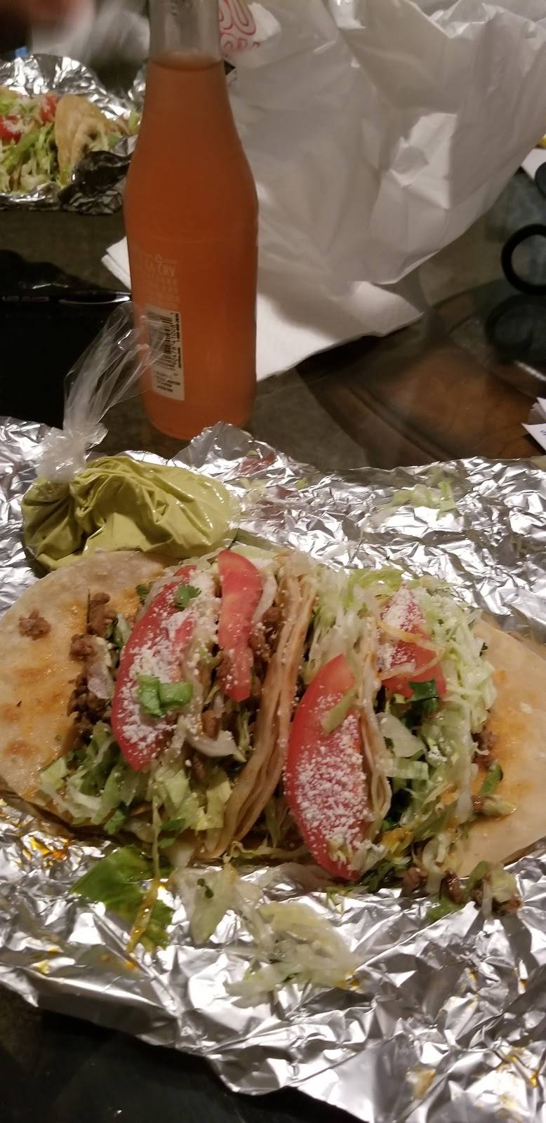 Tacos El Indio | restaurant | 8498 La Porte Rd, Houston, TX 77012, USA | 3464049144 OR +1 346-404-9144