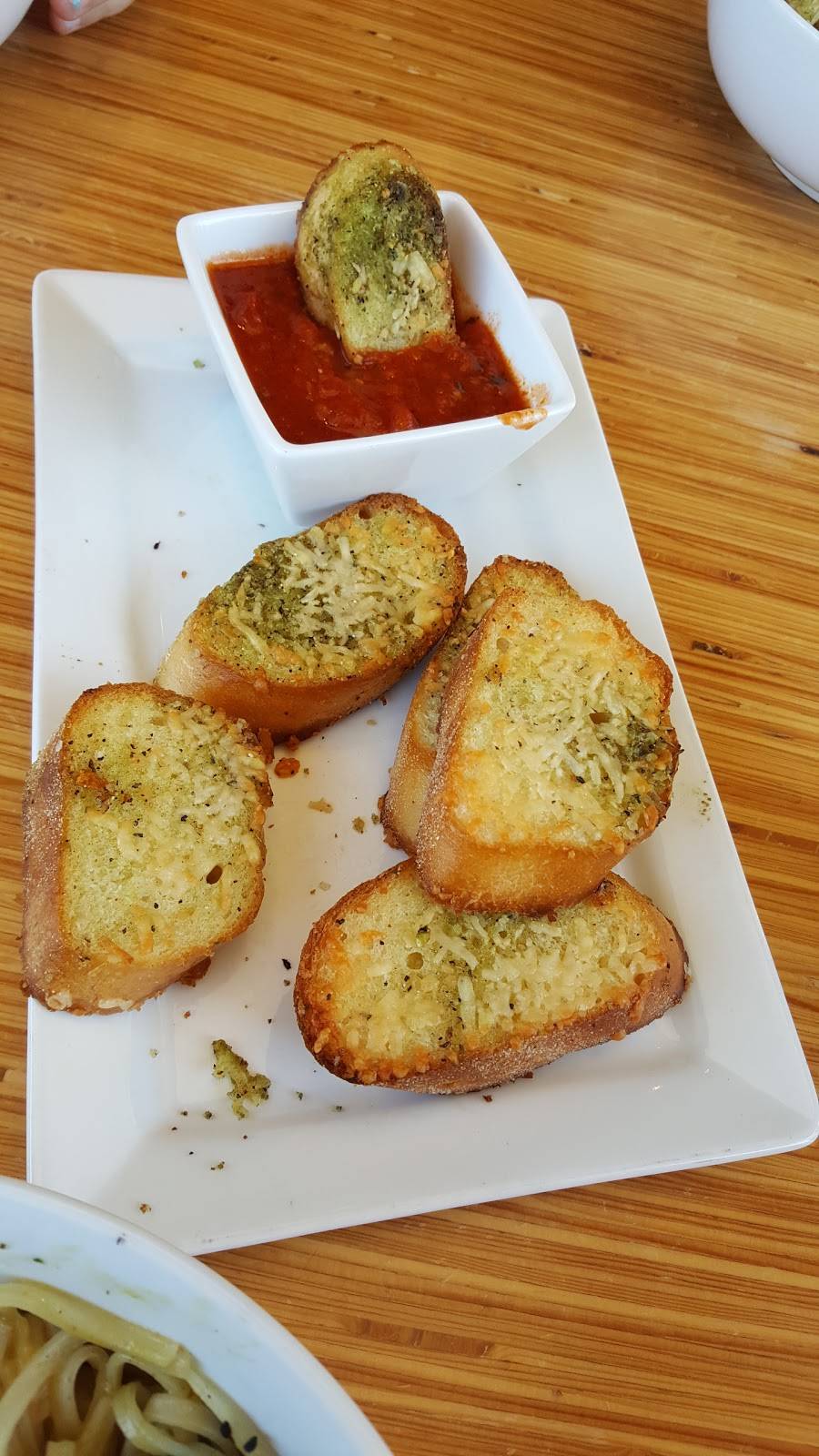 Noodles and Company | restaurant | 2336 US-34, Oswego, IL 60543, USA | 6305546264 OR +1 630-554-6264