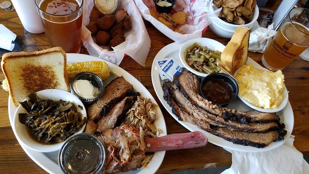 The Pedalin Pig | restaurant | 2968 NC-105 A, Boone, NC 28607, USA | 8283559559 OR +1 828-355-9559