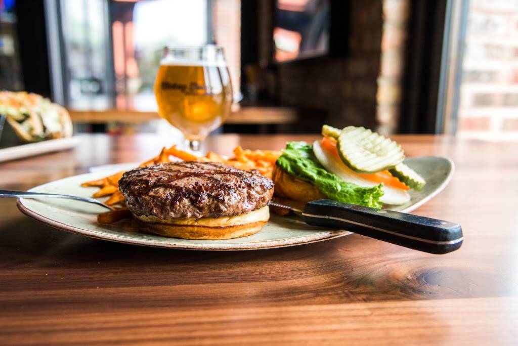 Mickey Finns Brewery | restaurant | 345 N Milwaukee Ave, Libertyville, IL 60048, USA | 8473626688 OR +1 847-362-6688