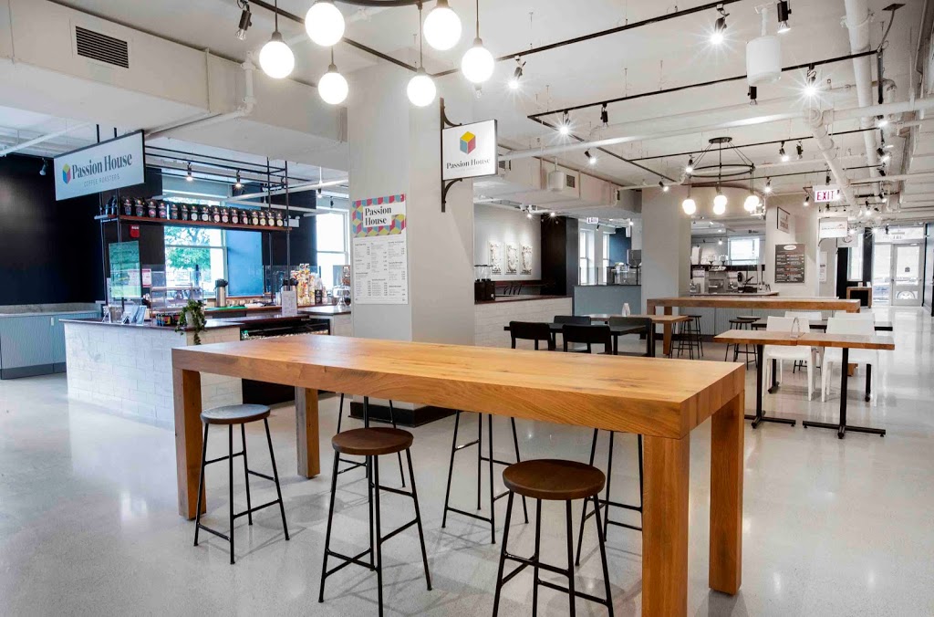 Dr. Murphys Food Hall | restaurant | 1811 W Harrison St, Chicago, IL 60612, USA | 7738692248 OR +1 773-869-2248