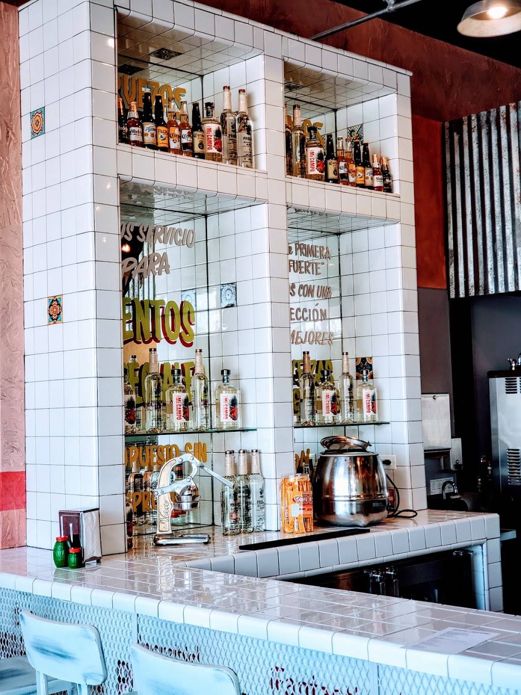 Invicto | restaurant | 887 N Milwaukee Ave Unit 300, Vernon Hills, IL 60061, USA | 2245042156 OR +1 224-504-2156