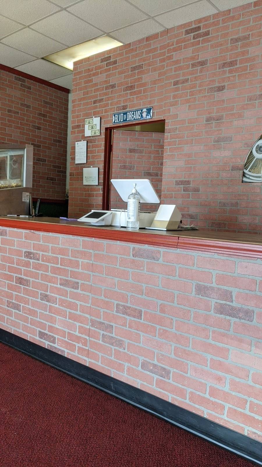 Bella’s Pizzeria | restaurant | 1615 S Mustang Rd, Yukon, OK 73099, USA | 4055788282 OR +1 405-578-8282