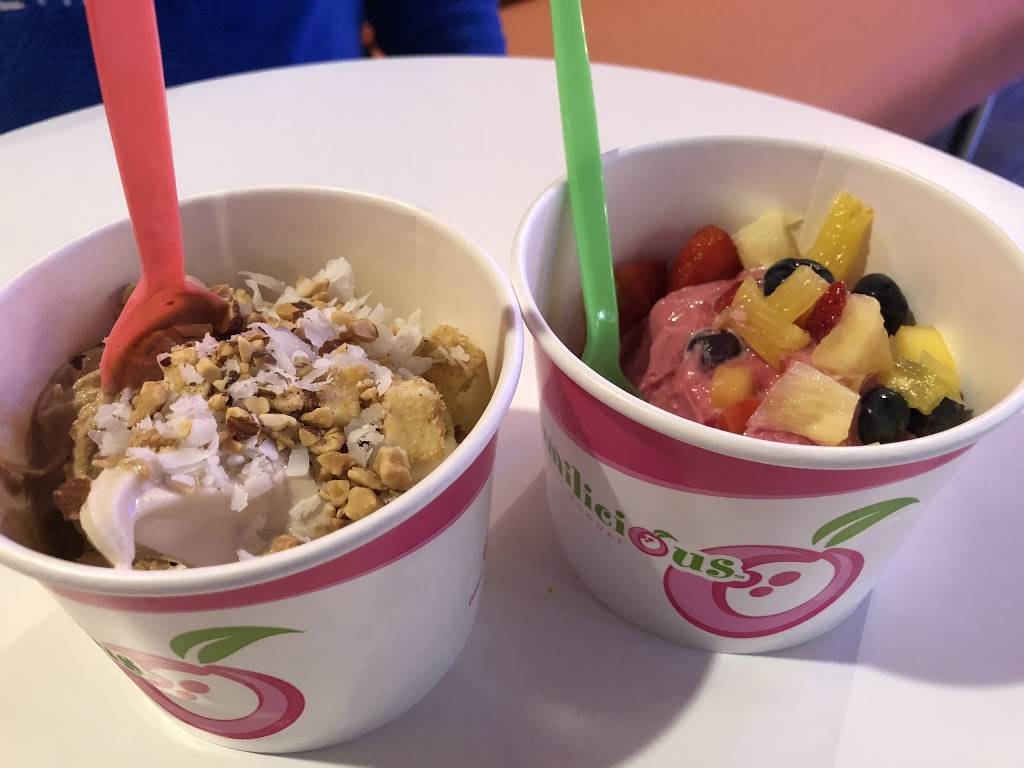 Yumilicious | restaurant | Champions Park, 1805 N Collins St #131, Arlington, TX 76011, USA | 8176425171 OR +1 817-642-5171