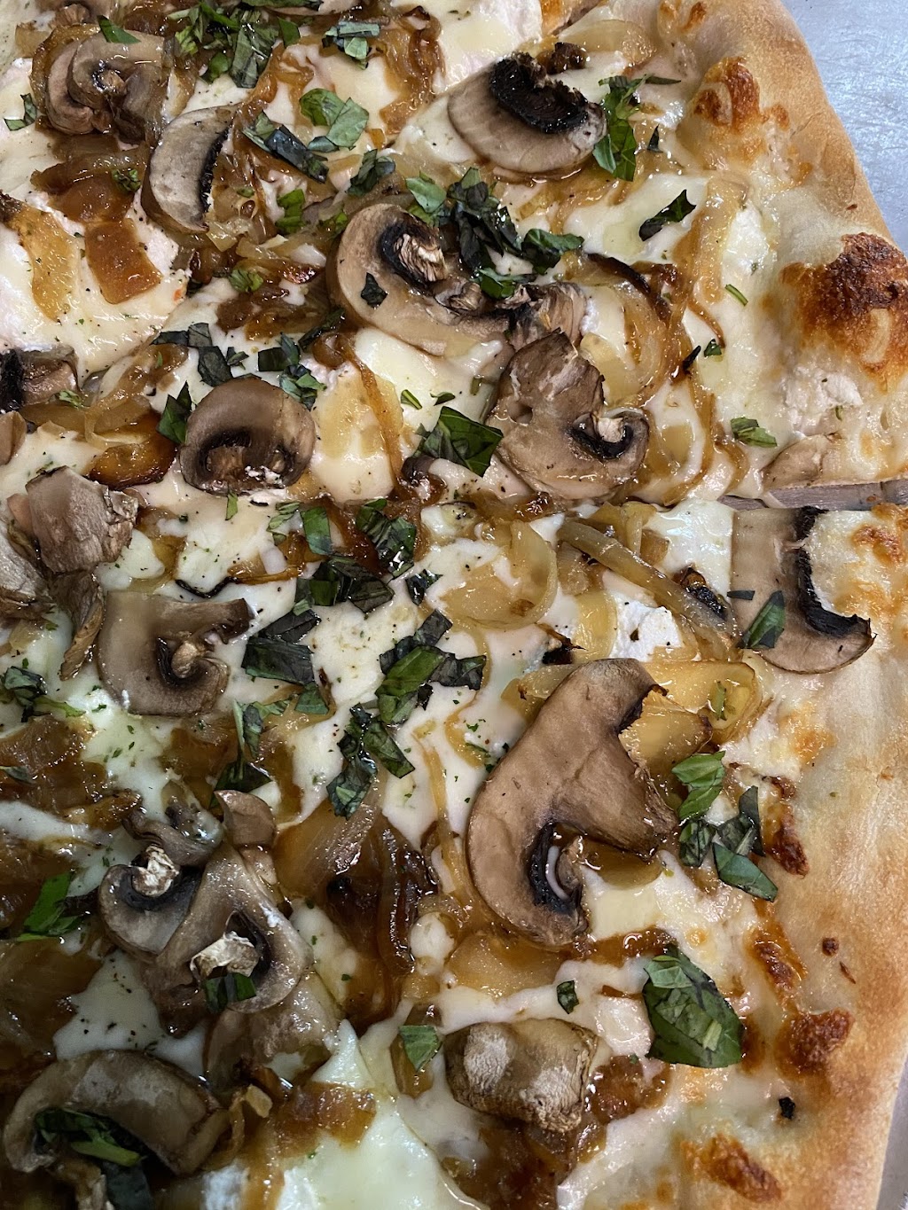 Marios Pizza and Cucina | restaurant | 163-01 29th Ave, Queens, NY 11358, USA | 9293623055 OR +1 929-362-3055