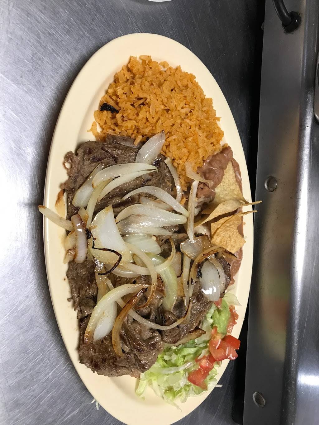 Tacos Michoacan | restaurant | ste 2 18300, Vanowen St, Reseda, CA 91335, USA | 8185819399 OR +1 818-581-9399