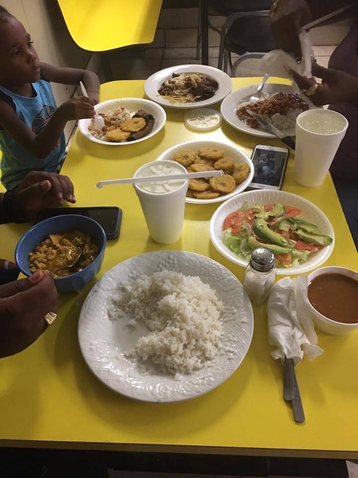 El arco Iris | restaurant | 3900 Palm Beach Blvd, Fort Myers, FL 33916, United States | 2396935005 OR +1 239-693-5005