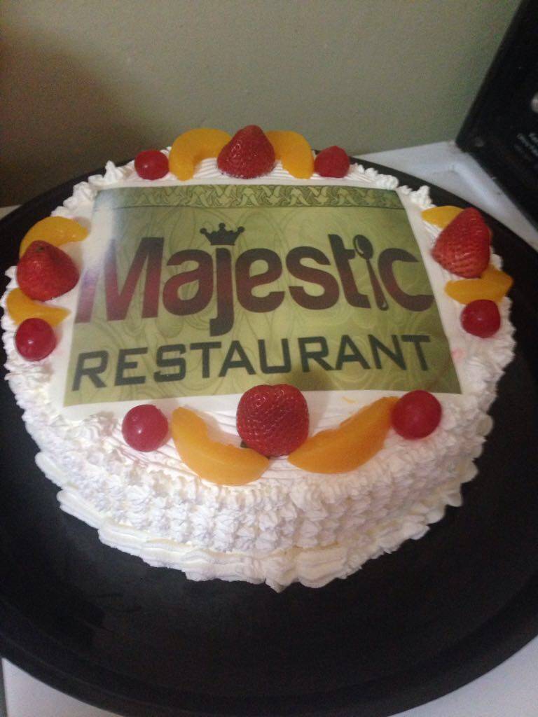 Majestic | restaurant | 709 E 187th St, Bronx, NY 10458, USA | 7186180032 OR +1 718-618-0032