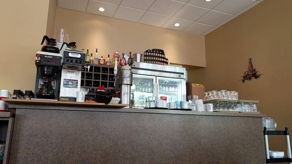 Colonnade Pizza | restaurant | Food Basic Mall, 896 Greenbank Rd, Nepean, ON K2J 1S8, Canada | 6138258100 OR +1 613-825-8100