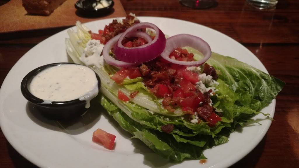 LongHorn Steakhouse | meal takeaway | 3 Restaurant Ct, Asheville, NC 28805, USA | 8282252838 OR +1 828-225-2838