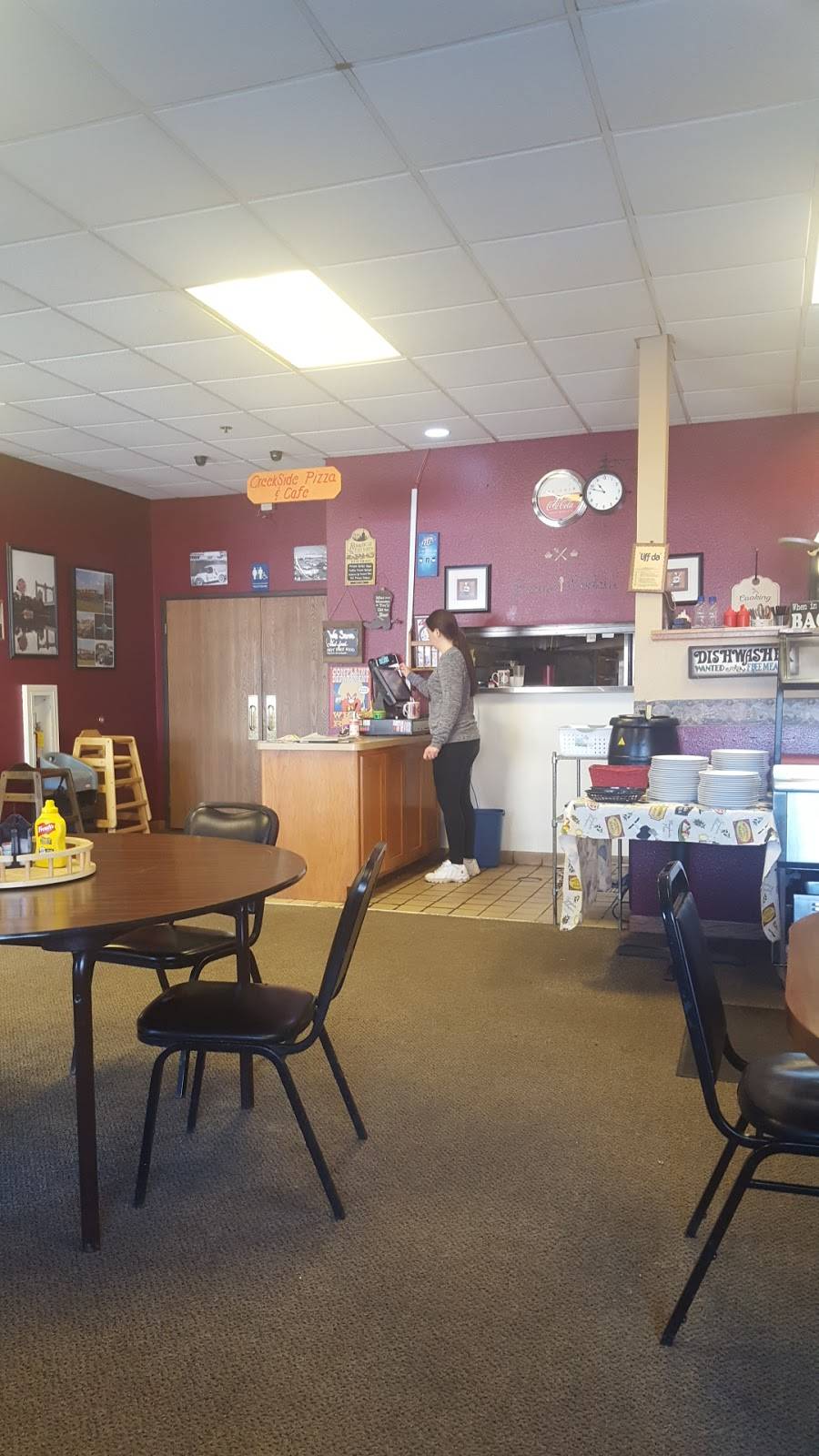 Creekside Cafe & Pizzeria | restaurant | 180 W 5th St, Rush City, MN 55069, USA | 3203581411 OR +1 320-358-1411