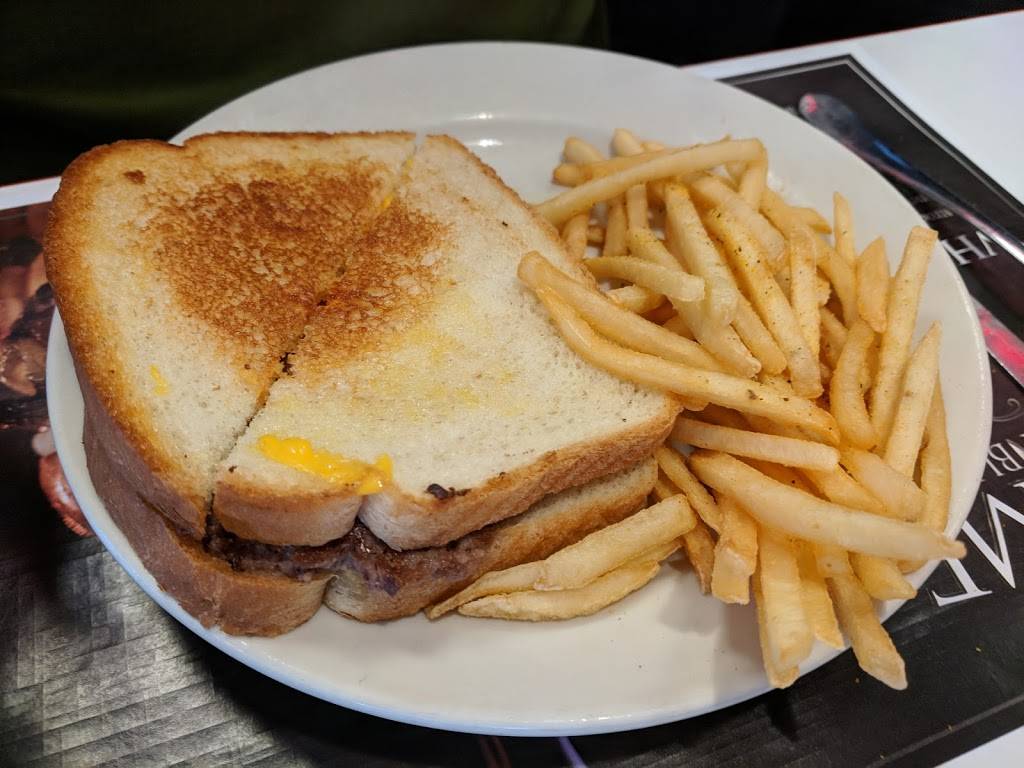 Steak n Shake | restaurant | 8101 Dr M.L.K. Jr St N, St. Petersburg, FL 33702, USA | 7275689169 OR +1 727-568-9169