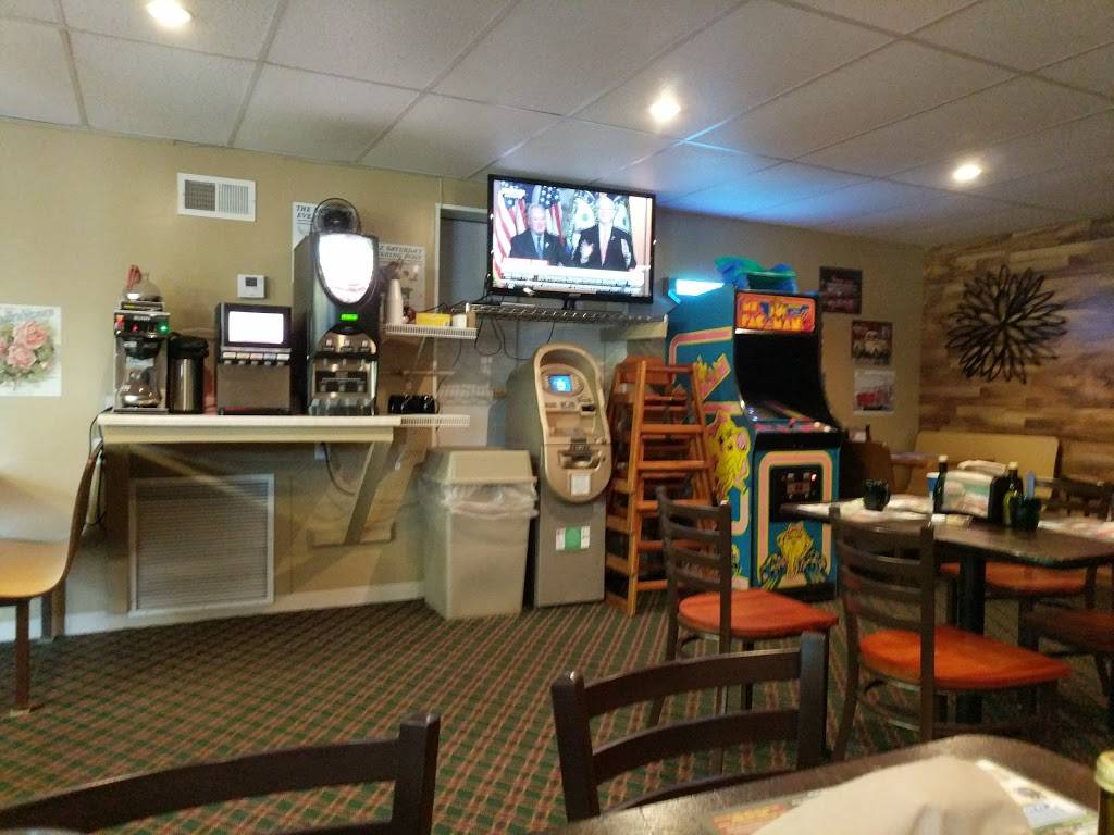 Tacconellis To Go | restaurant | 100 Massie Ave, Bessemer, MI 49911, USA | 9066639900 OR +1 906-663-9900