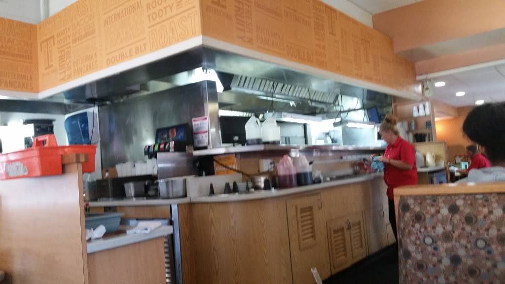 IHOP | restaurant | 6495 Overseas Hwy, Marathon, FL 33050, USA | 3057435952 OR +1 305-743-5952