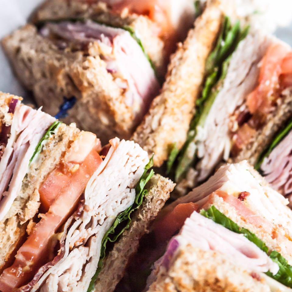 The Drop-In Bar & Deli | restaurant | 32 Center St # B, Folly Beach, SC 29439, USA | 8436330234 OR +1 843-633-0234