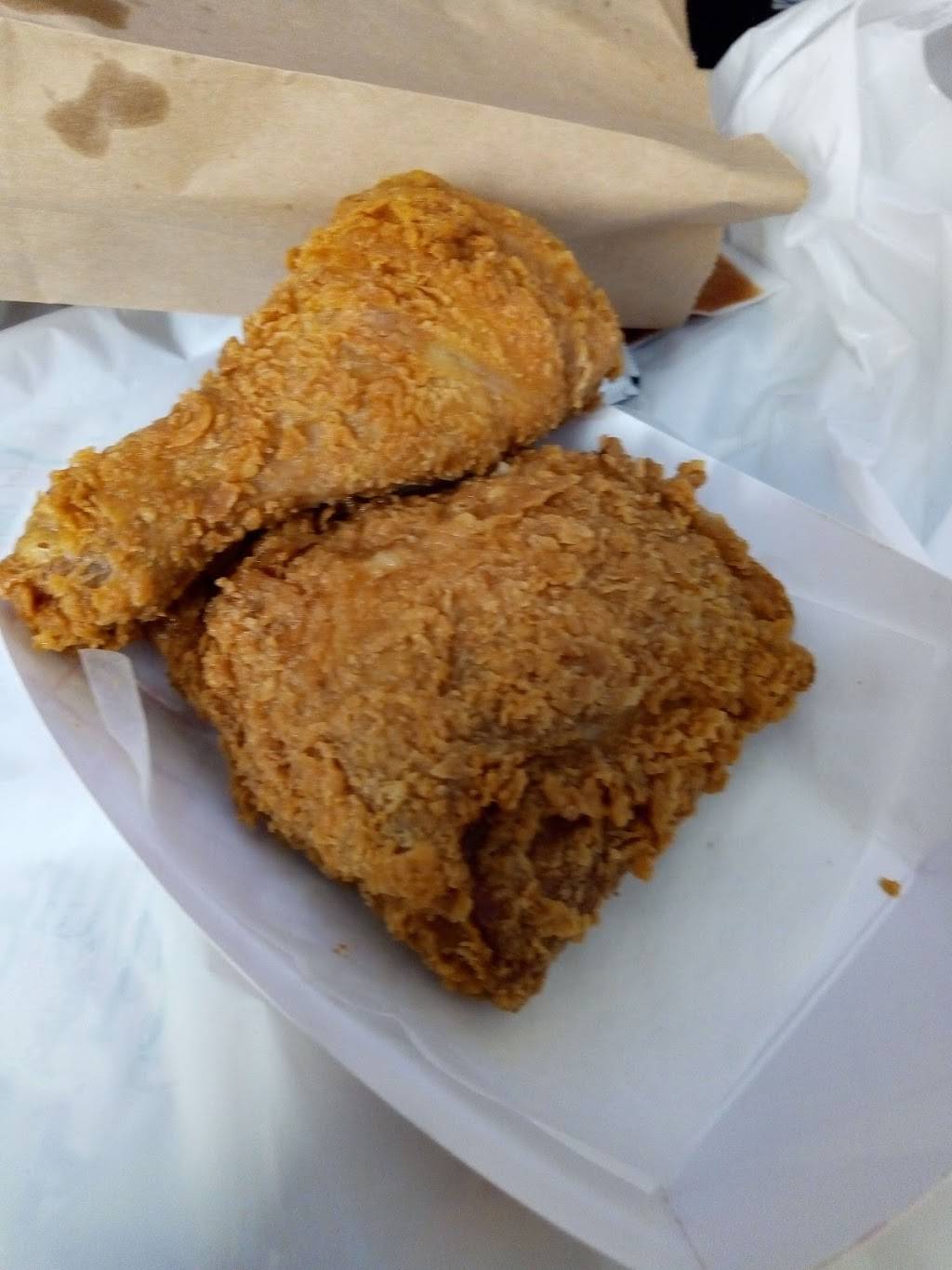 Chicken Kitchen | restaurant | 3715 Lawrence Ave E, Scarborough, ON M1G 1P7, Canada | 4169138155 OR +1 416-913-8155