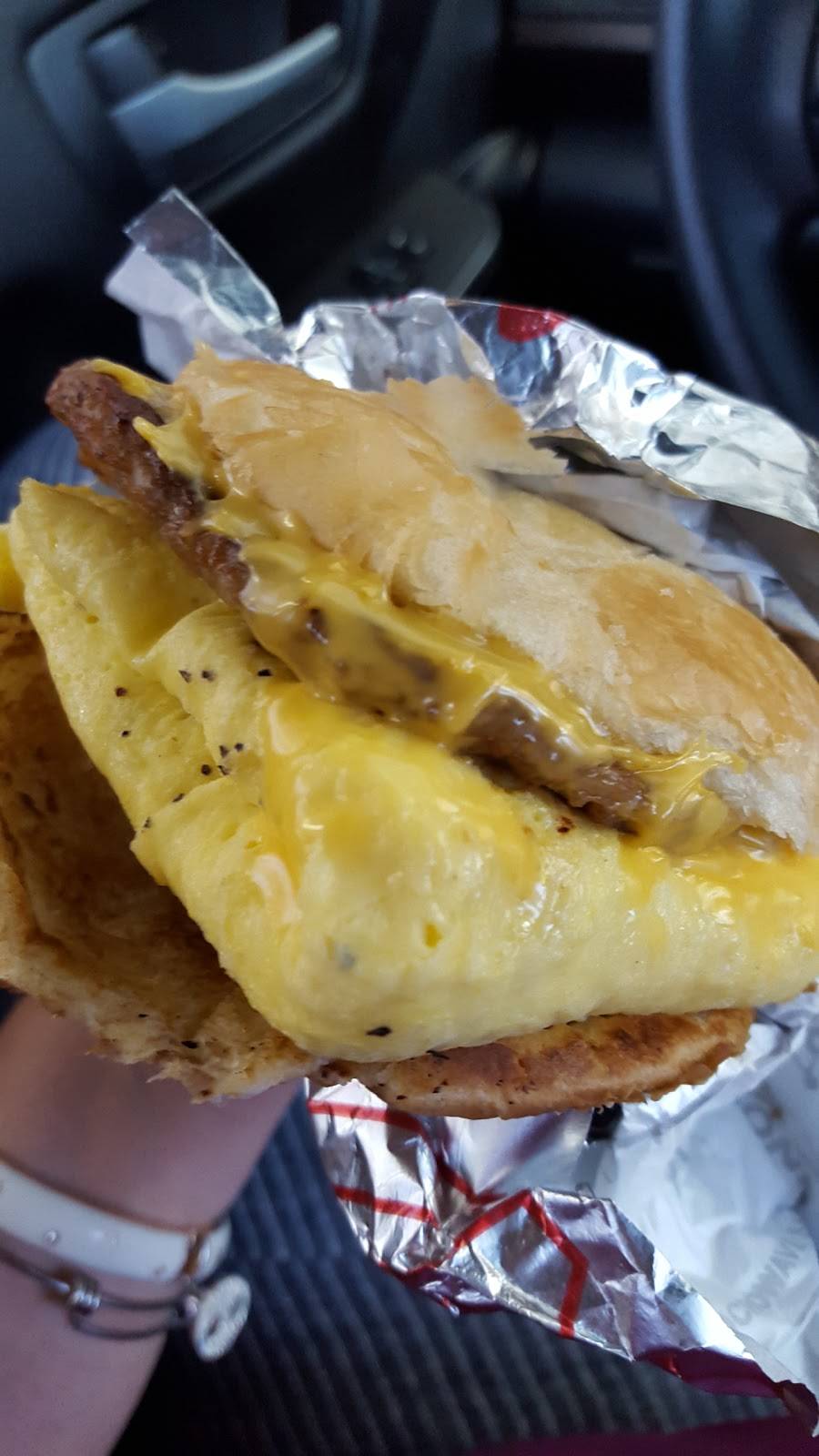 Sonic Drive-In | restaurant | 122 N Belair Rd, Evans, GA 30809, USA | 7066510027 OR +1 706-651-0027