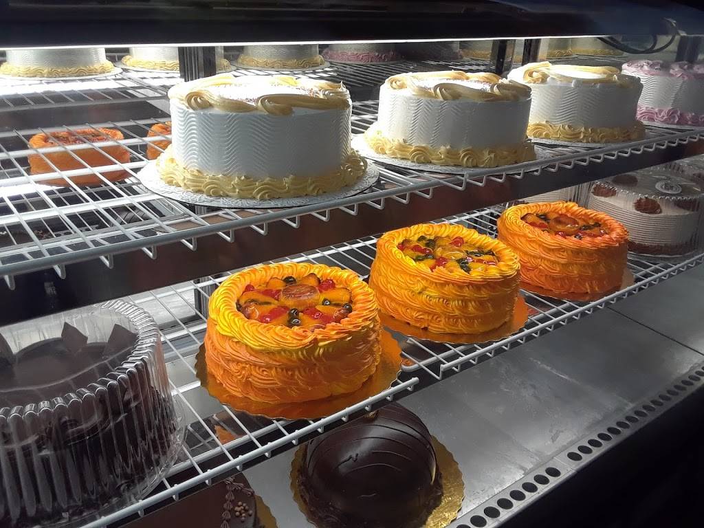 Ricky Bakery #1 | bakery | 12761 SW 42nd St, Miami, FL 33175, USA | 3052202026 OR +1 305-220-2026