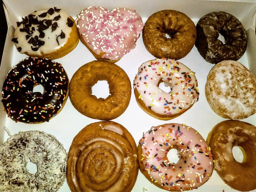 Dunkin | bakery | 326 Harding Pl, Nashville, TN 37211, USA | 6153330604 OR +1 615-333-0604