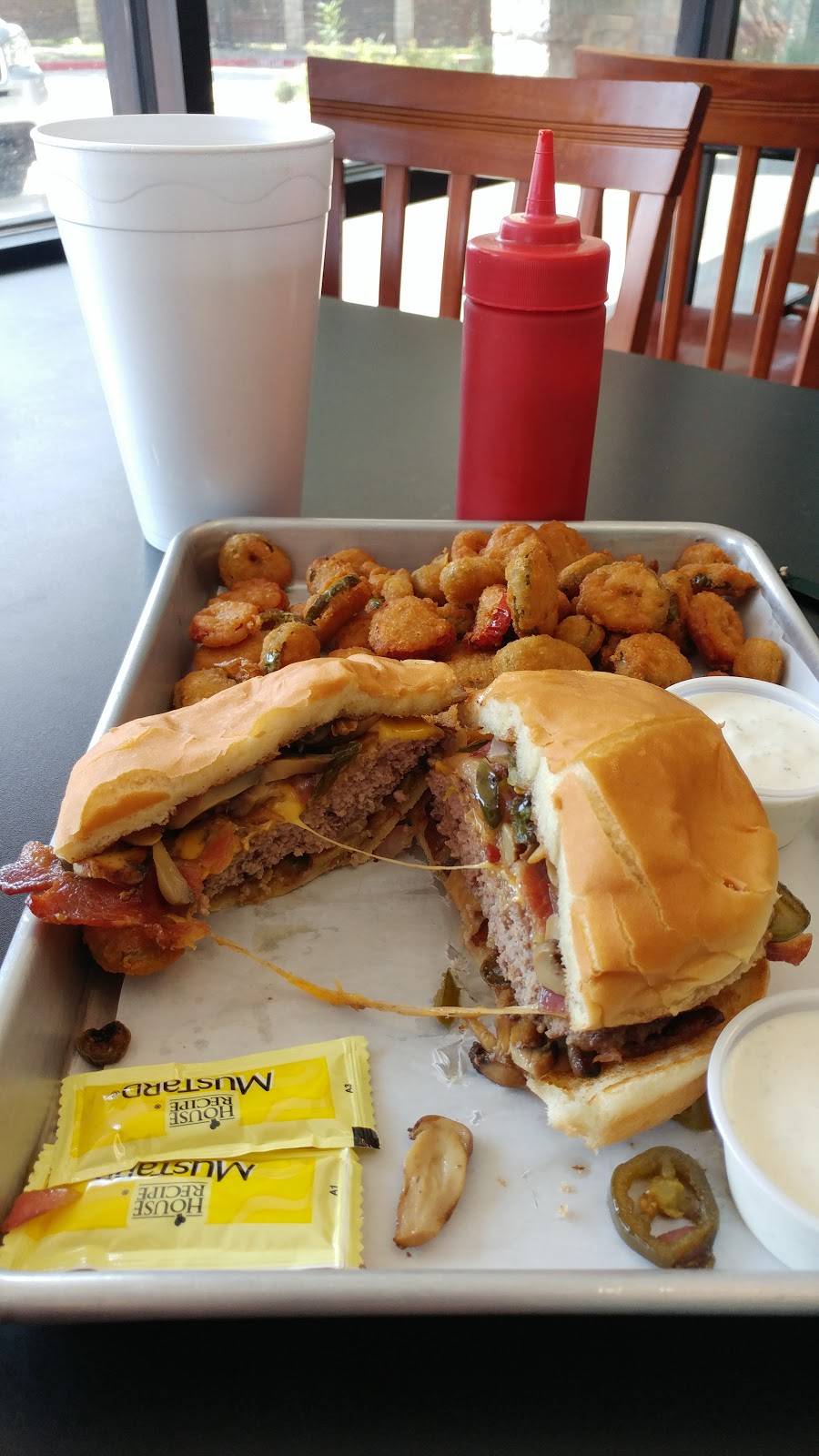 JCs Burger House | restaurant | 6840 Virginia Pkwy #100, McKinney, TX 75071, USA | 9729841717 OR +1 972-984-1717