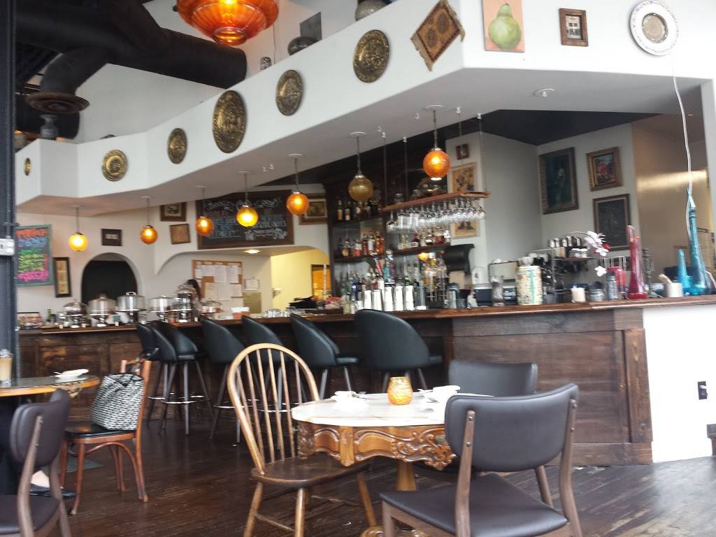 Gypsy Den | cafe | 125 N Broadway D, Santa Ana, CA 92701, USA | 7148358840 OR +1 714-835-8840