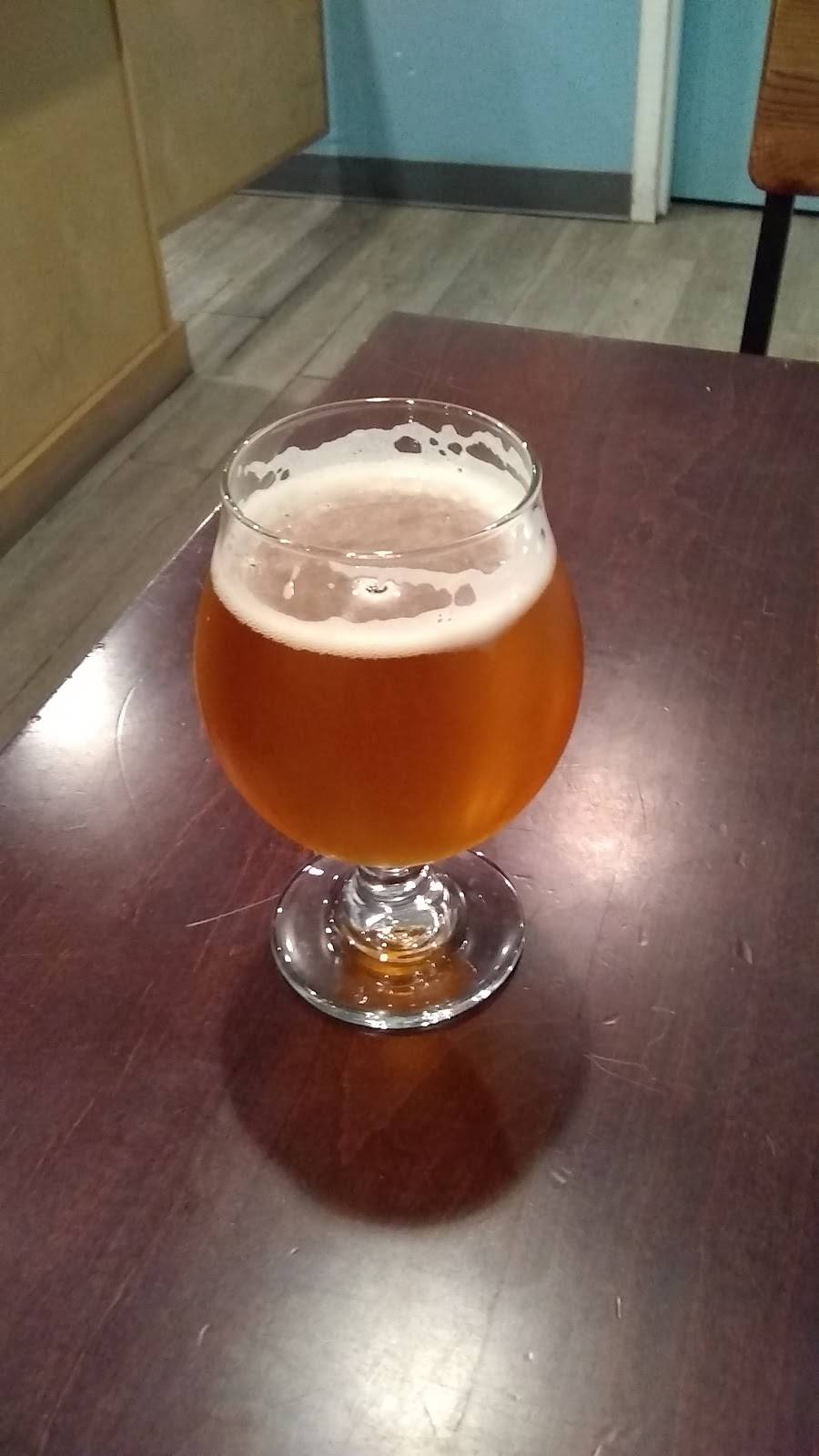 The Satellite Cafe | bakery | 942 W Montrose Ave, Chicago, IL 60613, USA | 7739440152 OR +1 773-944-0152