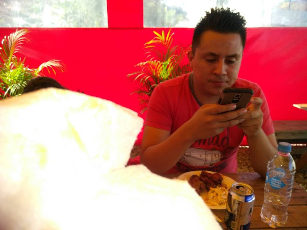 El Parrillon Movil | restaurant | Blvd. Fundadores 5420, Valle del Rubiseccion Lomas, 22630 Tijuana, B.C., Mexico | 016645514052 OR +52 664 551 4052