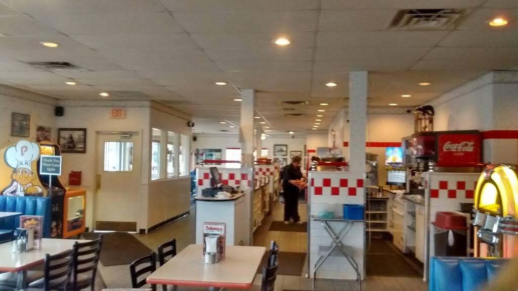 Schoops Hamburgers | restaurant | 1124 N Main St, Crown Point, IN 46307, USA | 2196632288 OR +1 219-663-2288