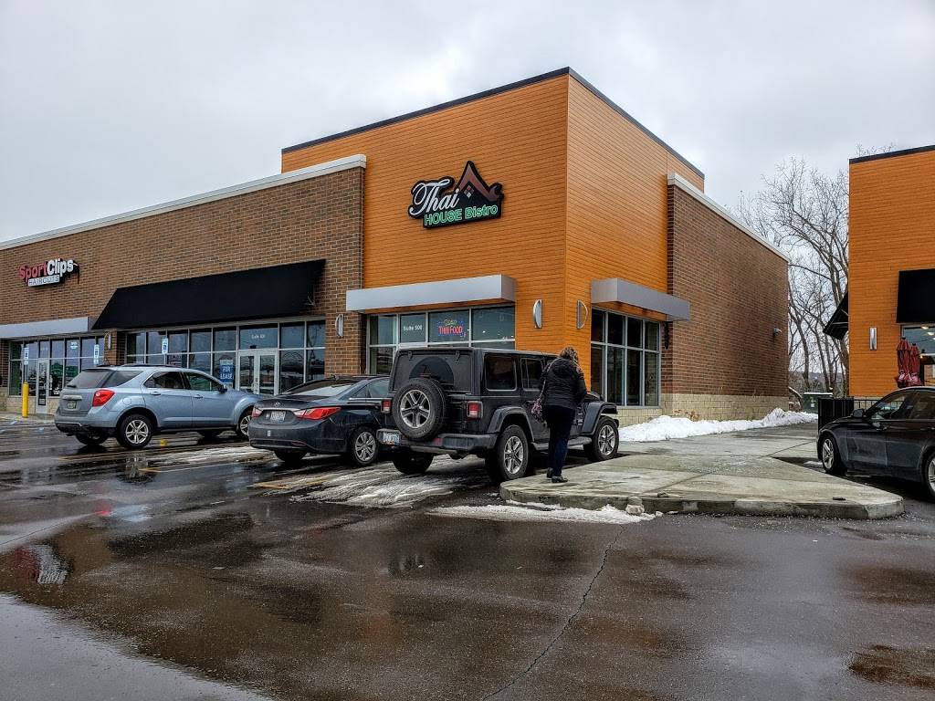 Thai House Bistro | restaurant | 3401 Owen Rd Suite 500, Fenton, MI 48430, USA | 8103548102 OR +1 810-354-8102