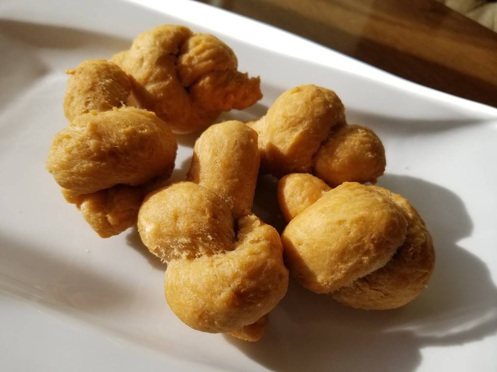 Xaymaca Restaurant | restaurant | 30 Kennedy Rd S, Brampton, ON L6W 3E2, Canada | 9058748128 OR +1 905-874-8128