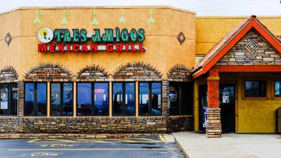 Tres Amigos | restaurant | 1012 Lebanon St, Monroe, OH 45050, USA | 5134027184 OR +1 513-402-7184