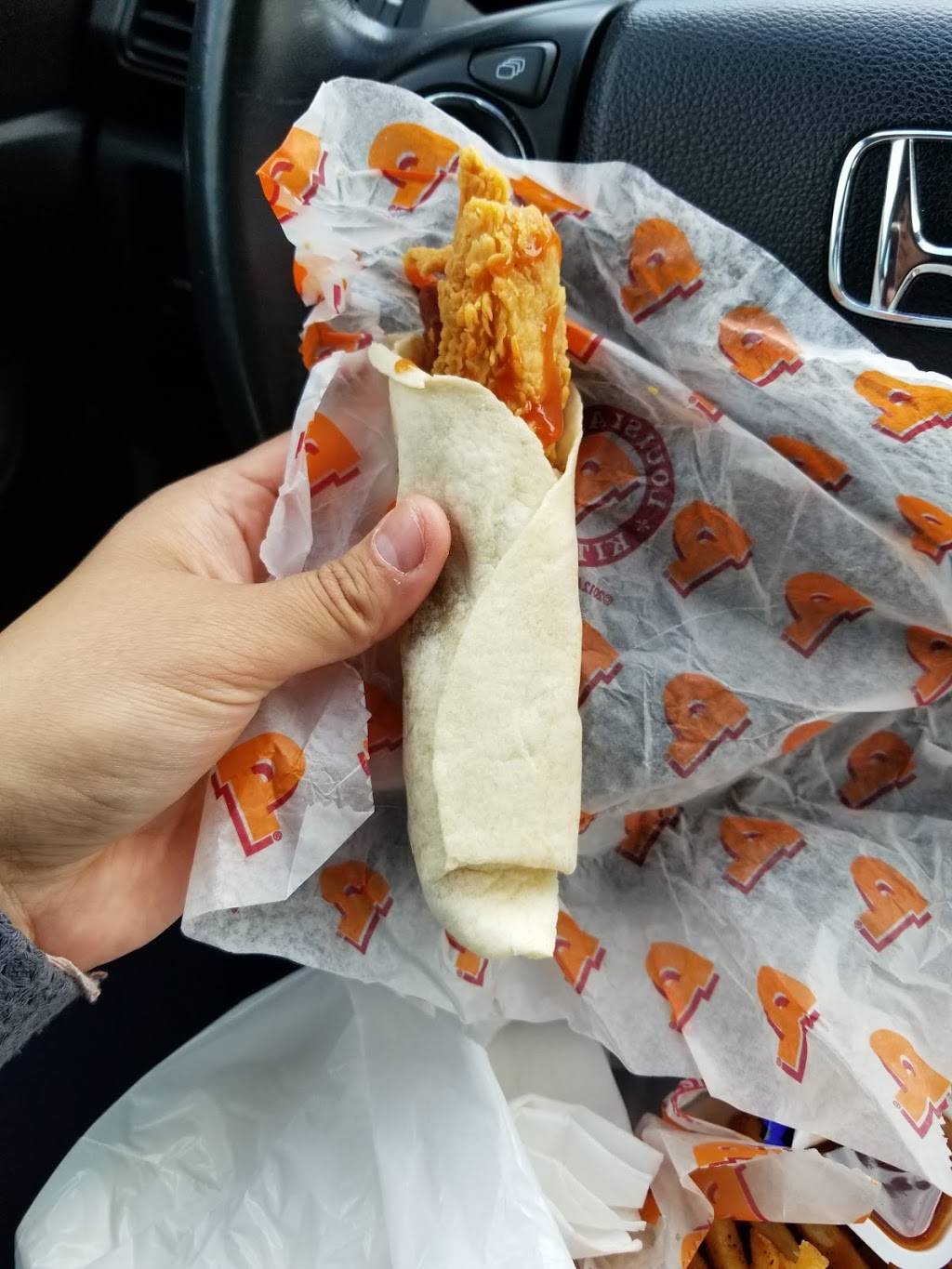 Popeyes | restaurant | 771 Queenston Rd, Hamilton, ON L8G 1A1, Canada | 9055940293 OR +1 905-594-0293