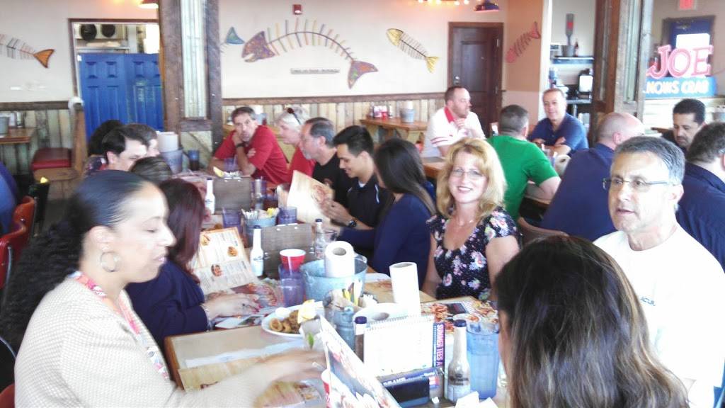 Joes Crab Shack | restaurant | 230 Portofino Way, Redondo Beach, CA 90277, USA | 3104061999 OR +1 310-406-1999