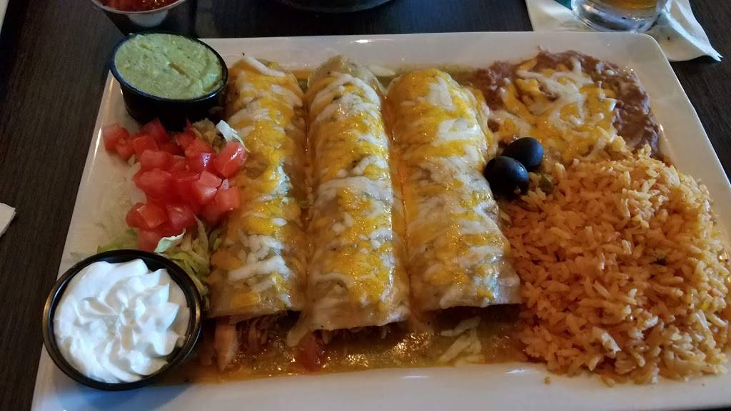 Tio Leos Cantina & Mexican Restaurant | restaurant | 12205 Scripps Poway Pkwy ste e101, Poway, CA 92064, USA | 8582840110 OR +1 858-284-0110