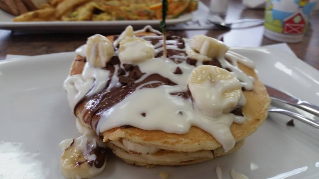 Eggsmart | restaurant | 655 Queensway E, Mississauga, ON L5A 3X6, Canada | 9052736520 OR +1 905-273-6520