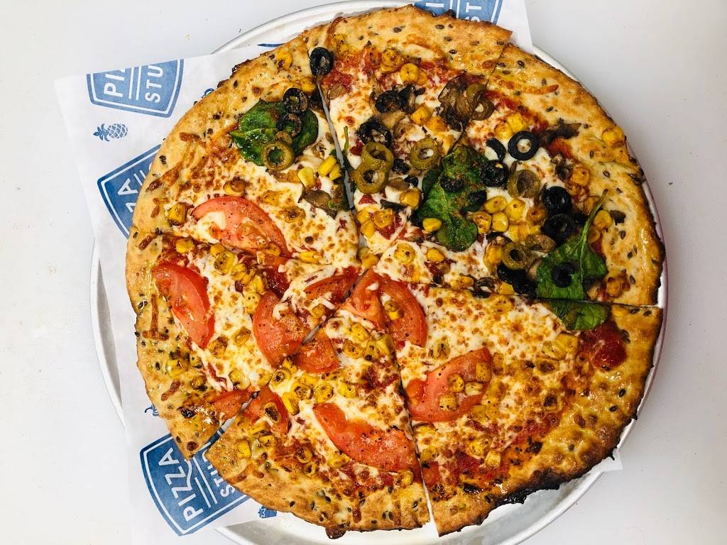 Pizza Studio | restaurant | 105 The Pond Rd Unit 100, North York, ON M3J 0K9, Canada | 6473519641 OR +1 647-351-9641