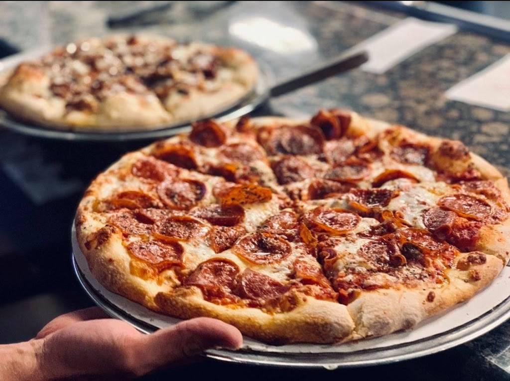 PaPPos Pizzeria & Pub W Nifong Columbia, Mo | restaurant | 10 W Nifong Blvd, Columbia, MO 65203, USA | 5738181790 OR +1 573-818-1790