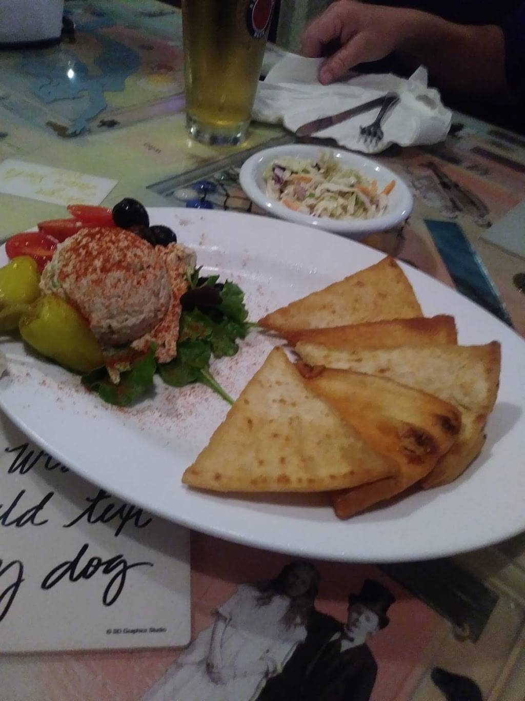 Morgan Maes Oyster House | restaurant | 606 N Pinellas Ave, Tarpon Springs, FL 34689, USA | 7279357380 OR +1 727-935-7380