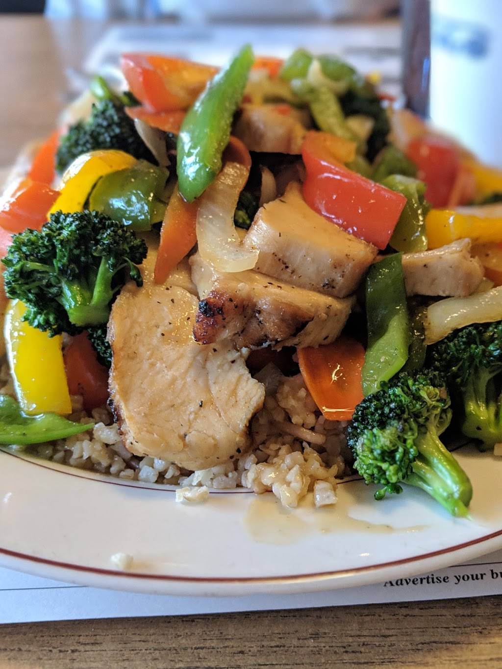 Uncle Harrys Classic Meals | restaurant | 1201 G St, Reedley, CA 93654, USA | 5596385170 OR +1 559-638-5170