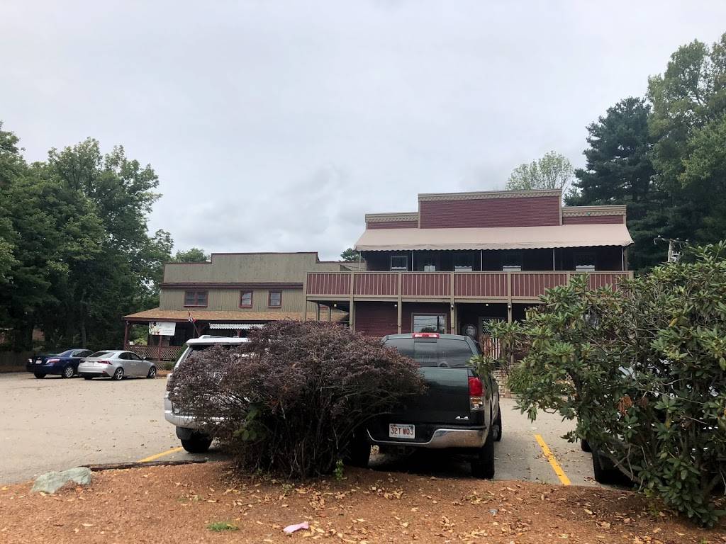 Eagle Brook Saloon | restaurant | 258 Dedham St, Norfolk, MA 02056, USA | 5083847312 OR +1 508-384-7312