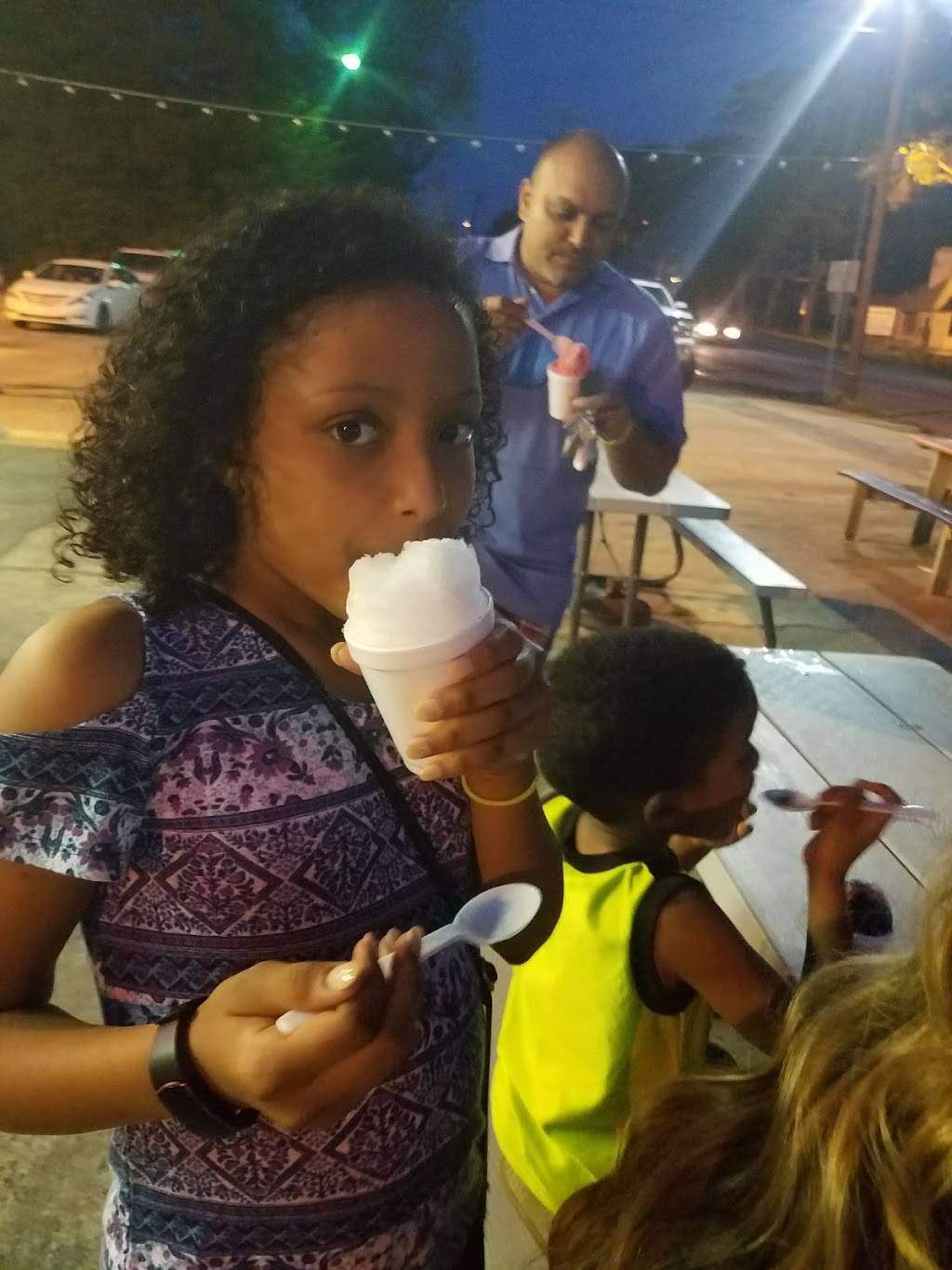 Pelicans SnoBalls | restaurant | 630 W Main St, Spartanburg, SC 29301, USA | 5709757415 OR +1 570-975-7415