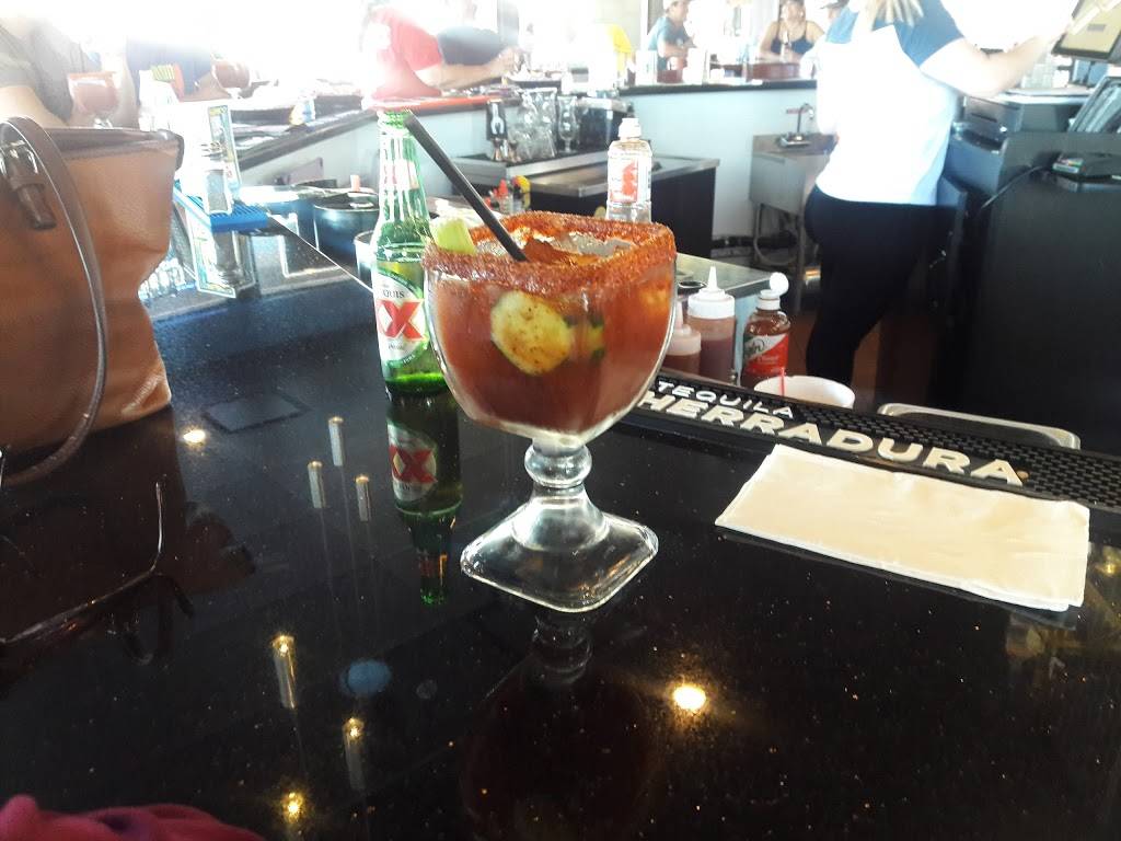 Sonoras Famous Hotdogs | restaurant | 5475 S Calle Santa Cruz Suite #101, Tucson, AZ 85706, USA | 5203928503 OR +1 520-392-8503